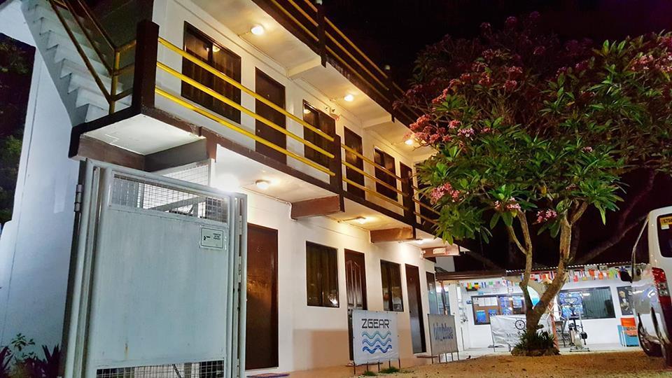 Hideaway Dive Hostel Lapu-Lapu City Exterior photo